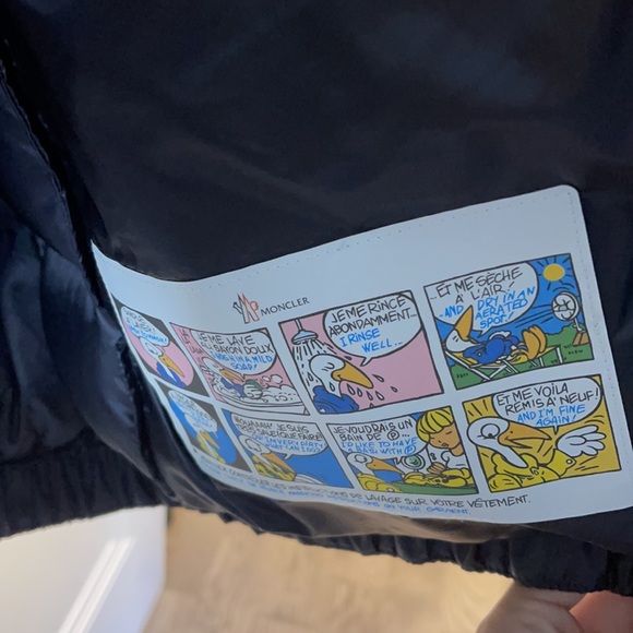 Moncler down jacket - Picture 3 of 6